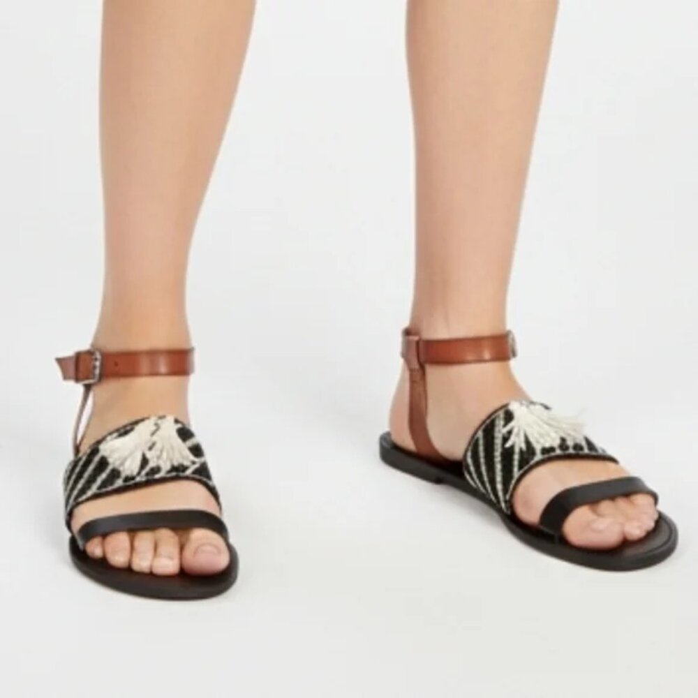 OLD NAVY Woven Tribal Tasseled Faux Leather Sandals Flats Shoes Ankle